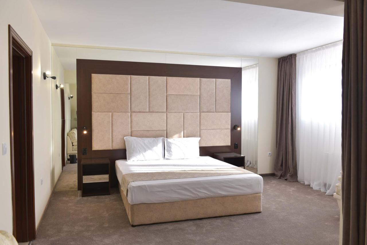 Family Hotel The View & Spa Tsigov Chark Extérieur photo