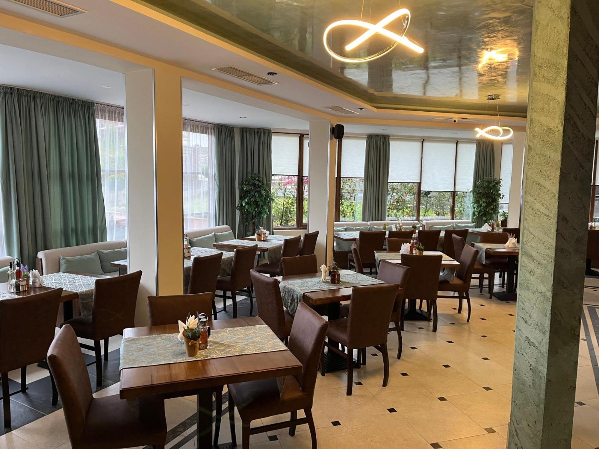 Family Hotel The View & Spa Tsigov Chark Extérieur photo